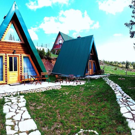 M&K Chalets ชาเบลียค ภายนอก รูปภาพ