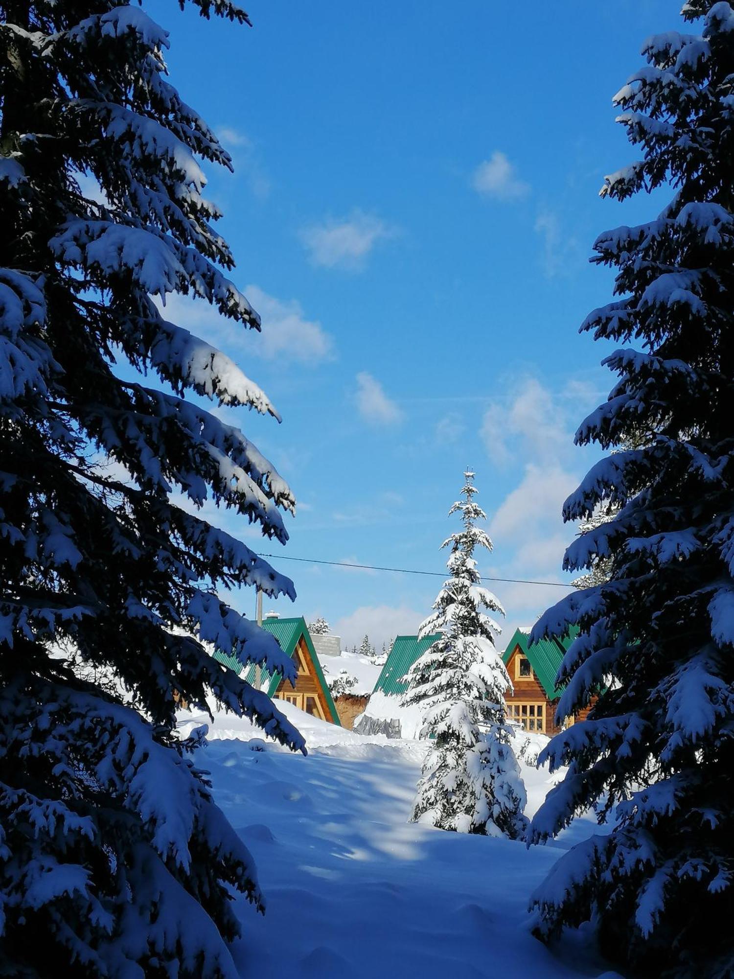 M&K Chalets ชาเบลียค ภายนอก รูปภาพ