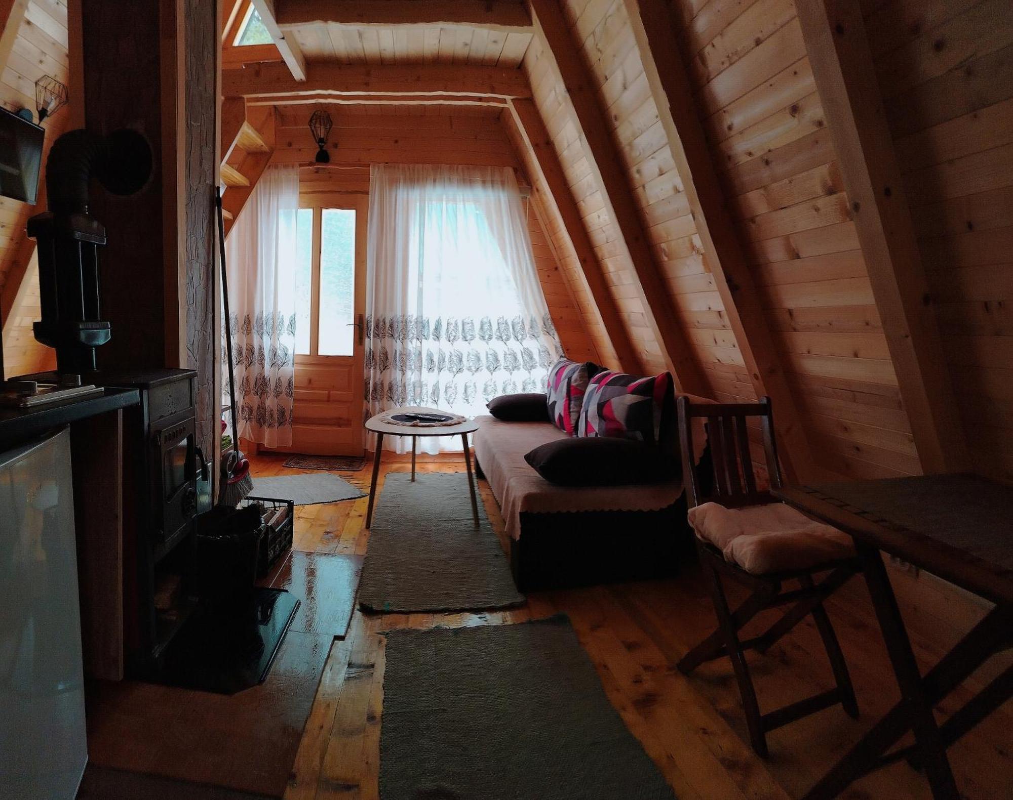 M&K Chalets ชาเบลียค ภายนอก รูปภาพ