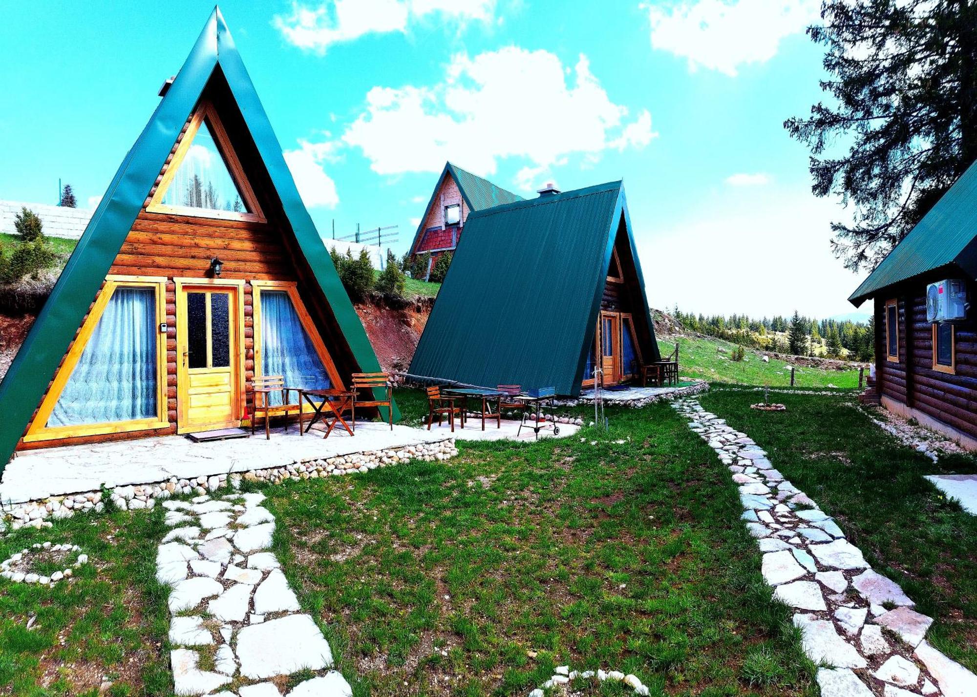 M&K Chalets ชาเบลียค ภายนอก รูปภาพ